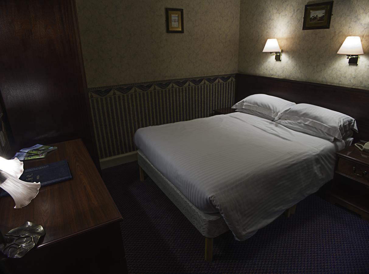 The Grand Hotel 勒威克 外观 照片
